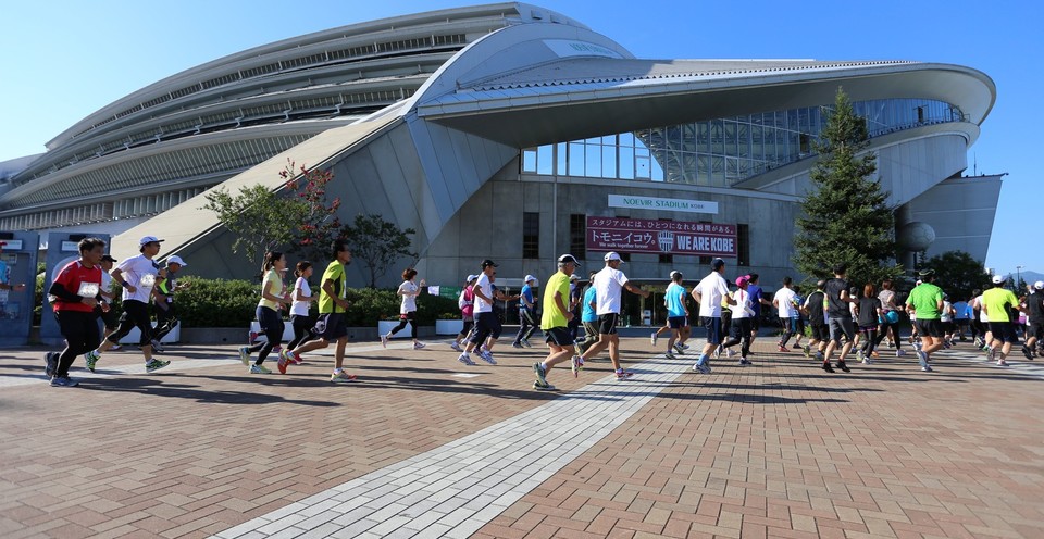 「激走スタジアム2016!初夏のRUN!乱!リレーマラソン★ノエビア・スタジアム神戸」の画像